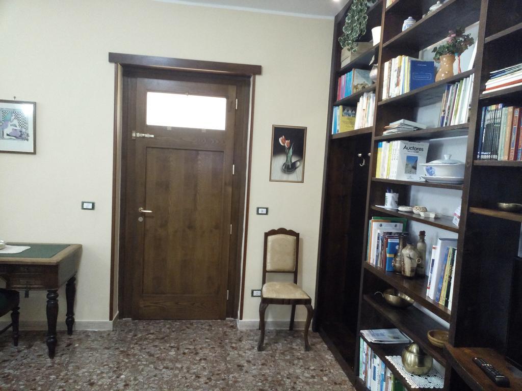 B&B A Casa Di Nonna 丰迪 外观 照片